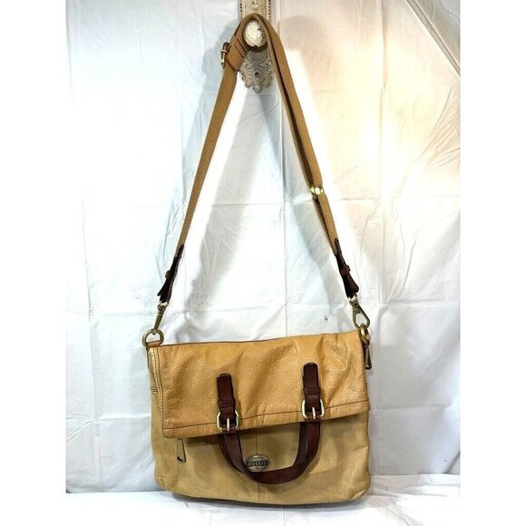 Fossil Explorer Leather Fold Over Crossbody Hobo Tote Shoulder Bag Tan - Picture 2 of 16
